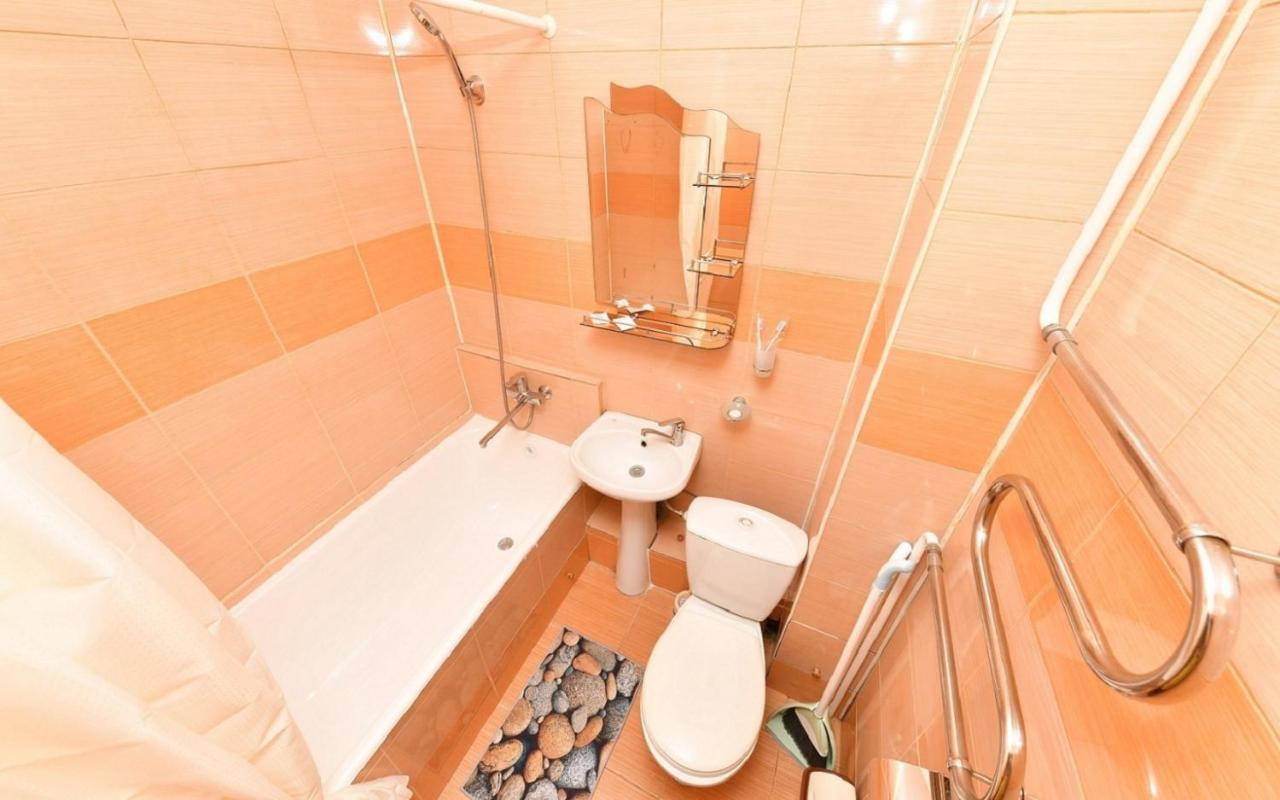 Апартаменты 11-й микрорайон, 4 Алматы Экстерьер фото