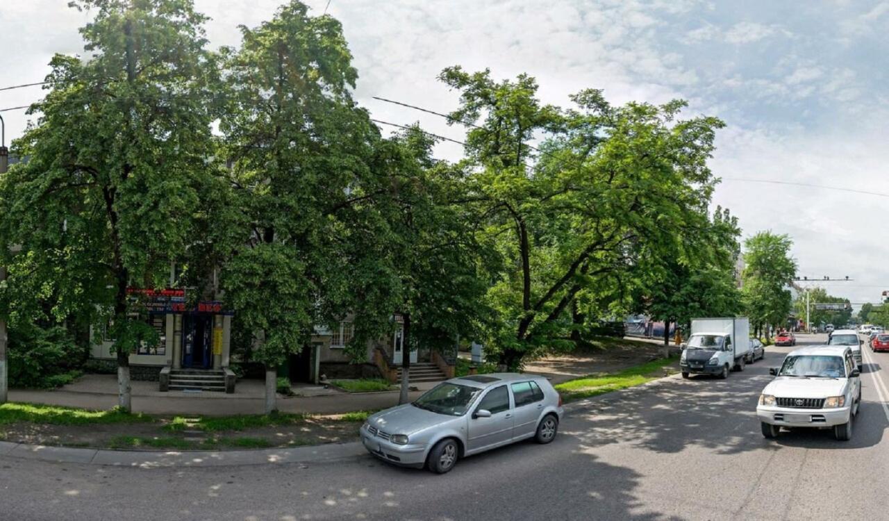 Апартаменты 11-й микрорайон, 4 Алматы Экстерьер фото